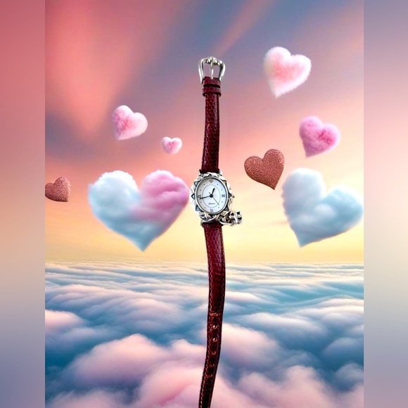 Brighton Vintage Carmel Watch.  Heart Charm Attached.  New Battery - Picture 2 of 8